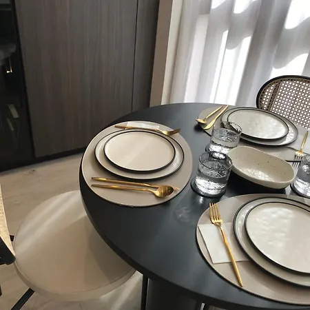 Luxury Homes Collection, Apartment *