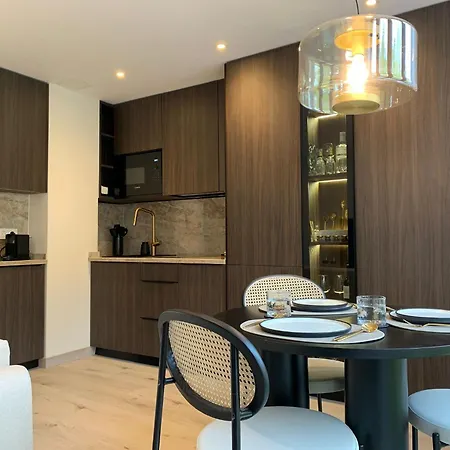 Luxury Homes Collection, Apartment *