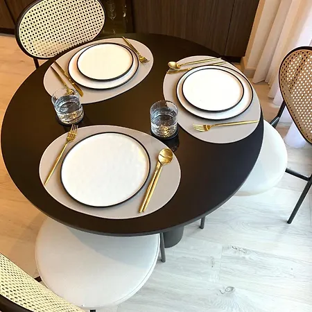 Luxury Homes Collection, Apartment Burgos