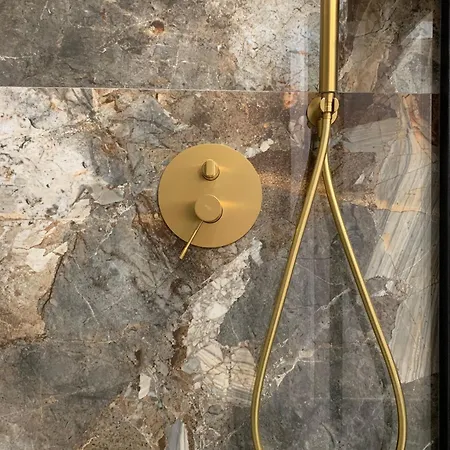 Luxury Homes Collection,