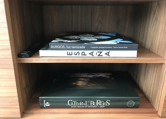 Daire Luxury Homes Collection, Burgo