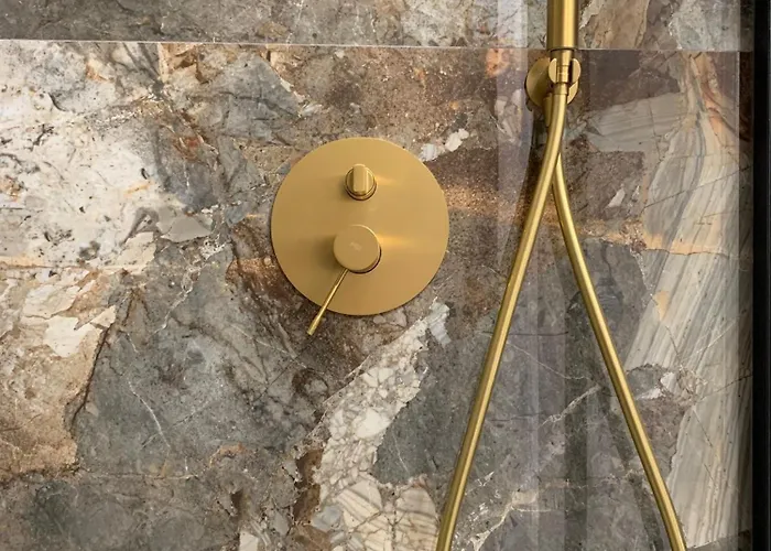 Luxury Homes Collection,